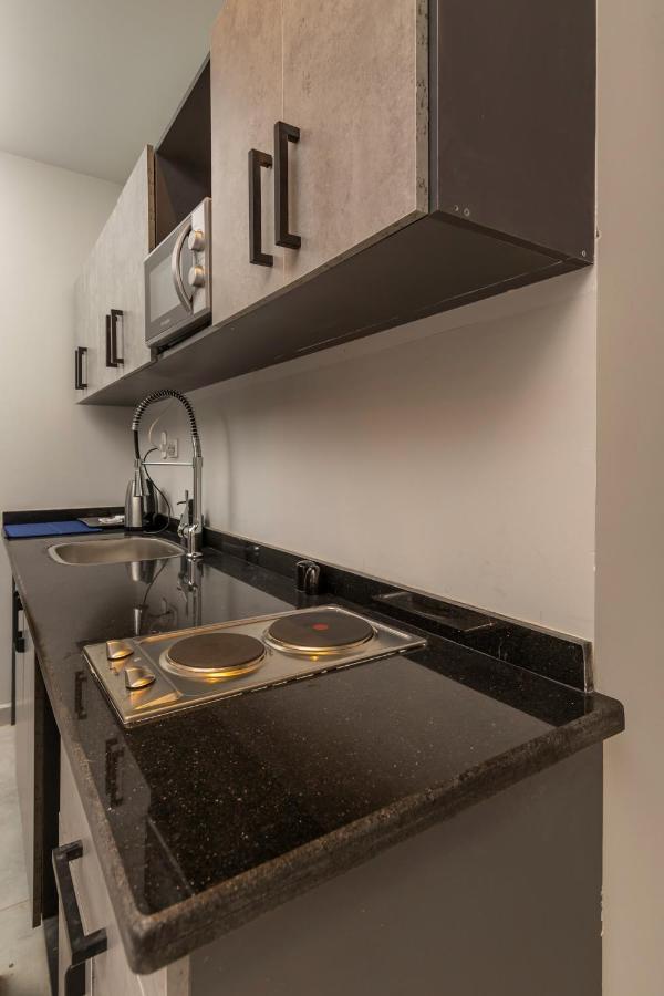 Travelholic Residence Golden Gates Каир Экстерьер фото