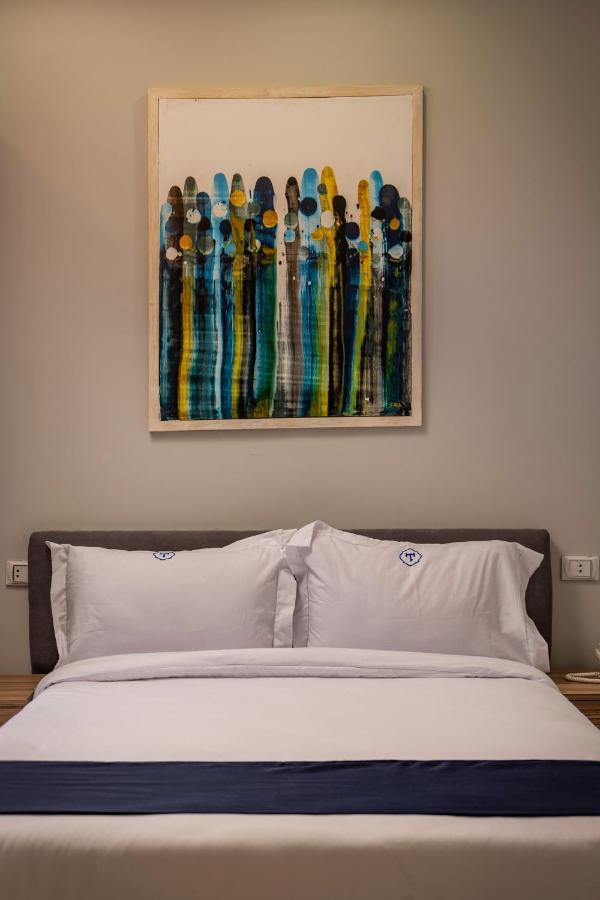 Travelholic Residence Golden Gates Каир Экстерьер фото