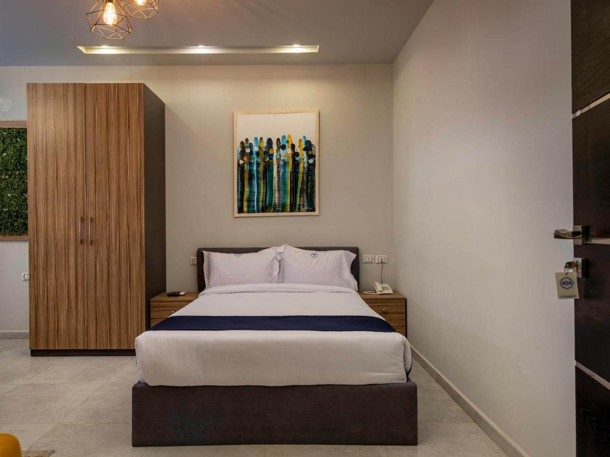 Travelholic Residence Golden Gates Каир Экстерьер фото
