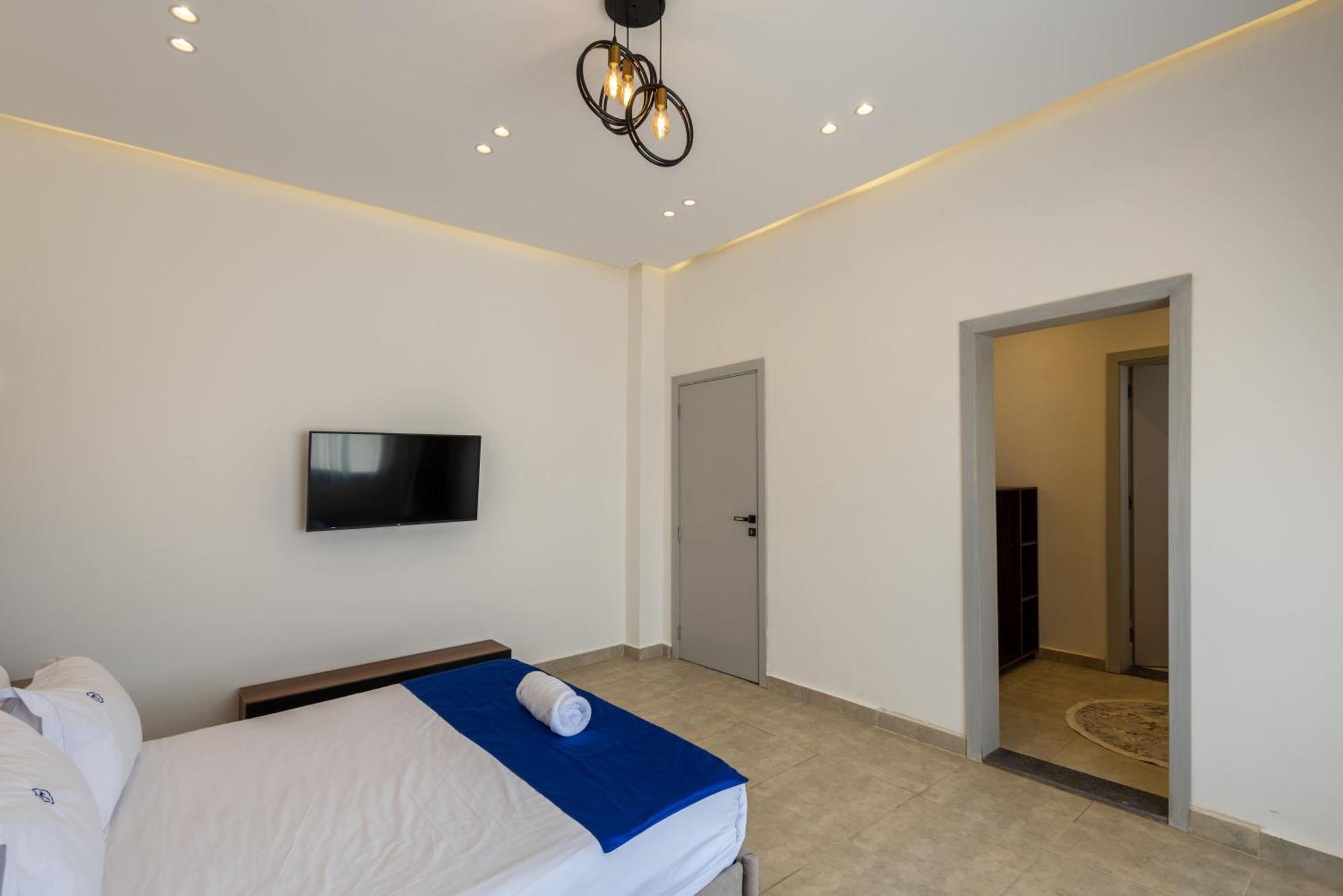 Travelholic Residence Golden Gates Каир Экстерьер фото