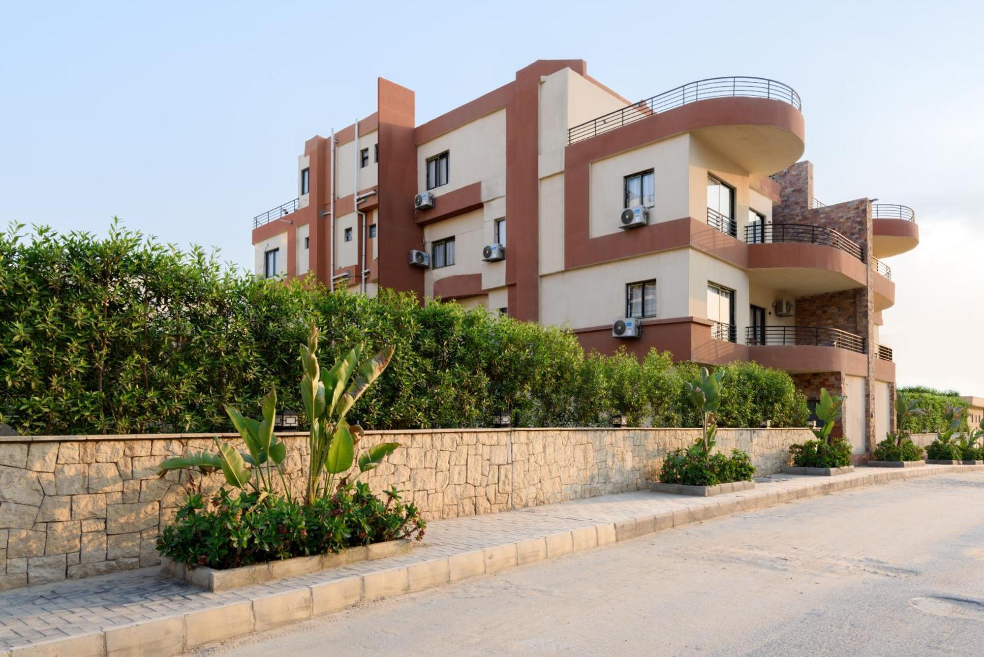 Travelholic Residence Golden Gates Каир Экстерьер фото