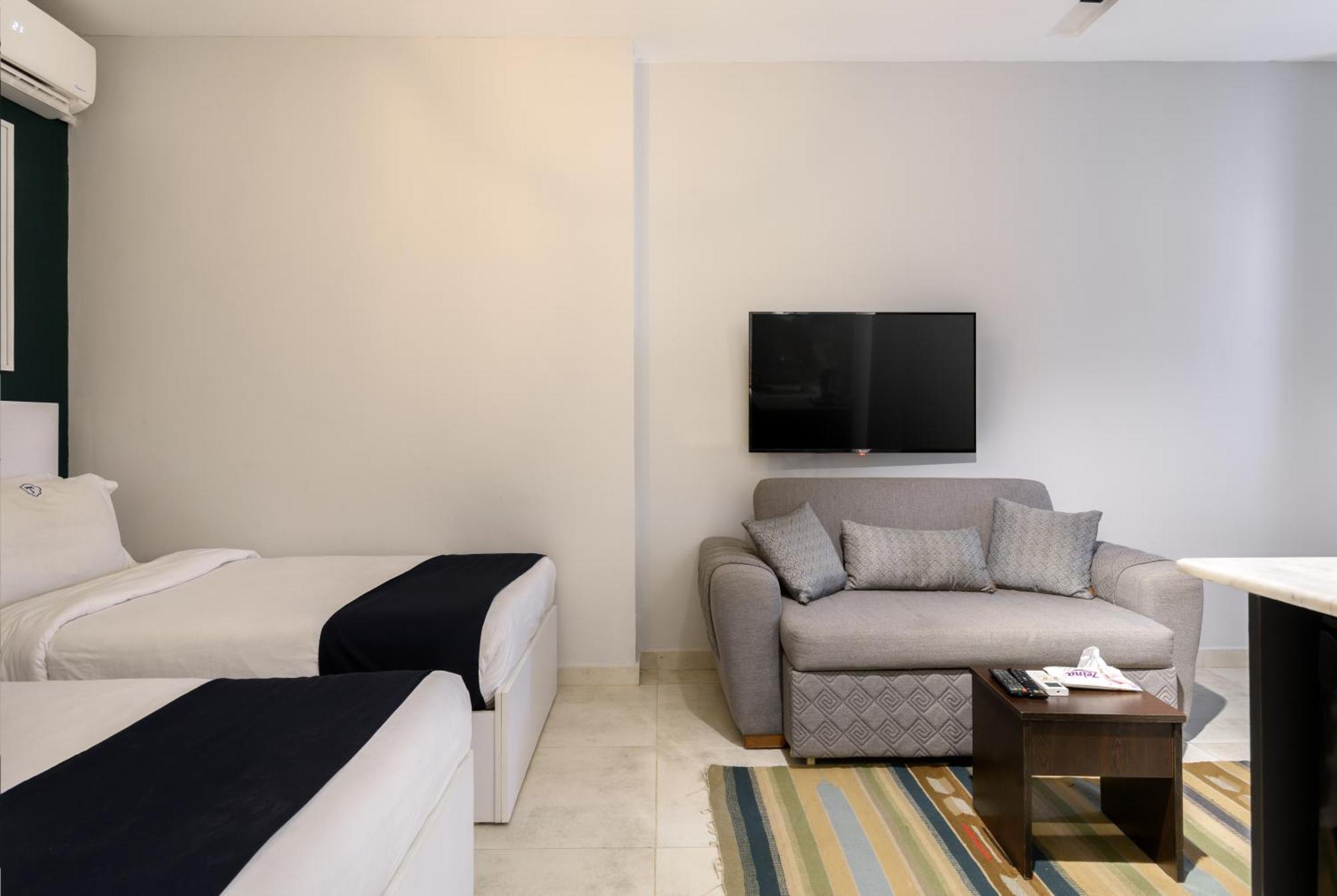 Travelholic Residence Golden Gates Каир Экстерьер фото
